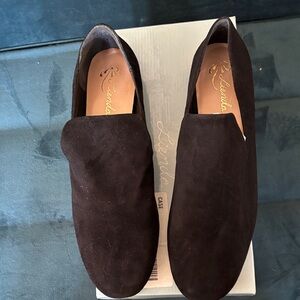 Liendo Soft Suede Women’s Loafers